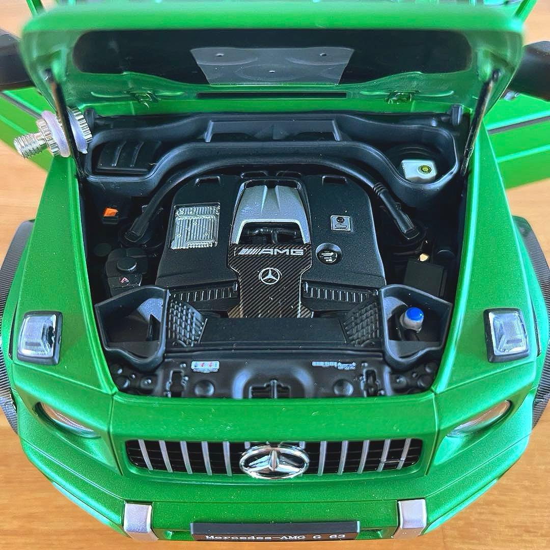【美品】Almost Real 1/18 メルセデスAMG G63 4x4