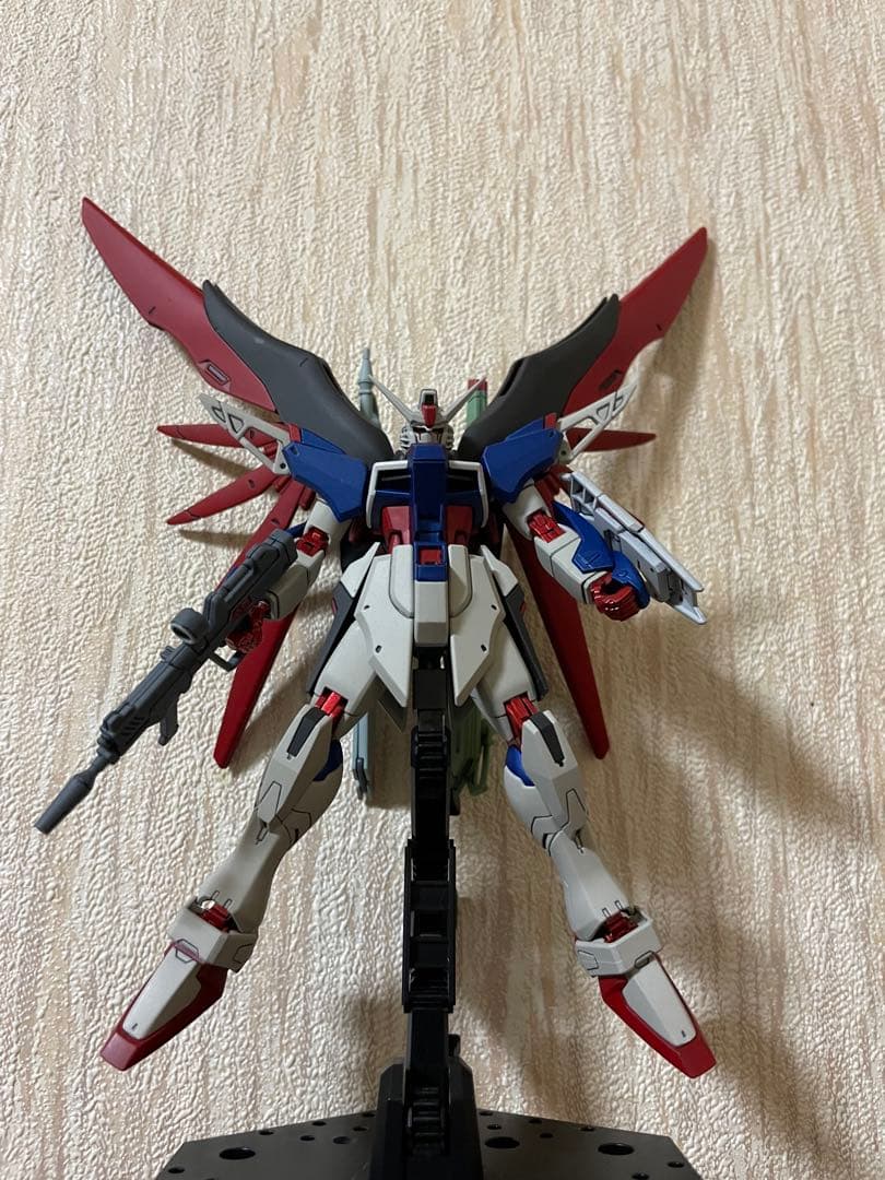 ガンプラSEED freedom 塗装済み完成品5機、未組み立てキット4つセット