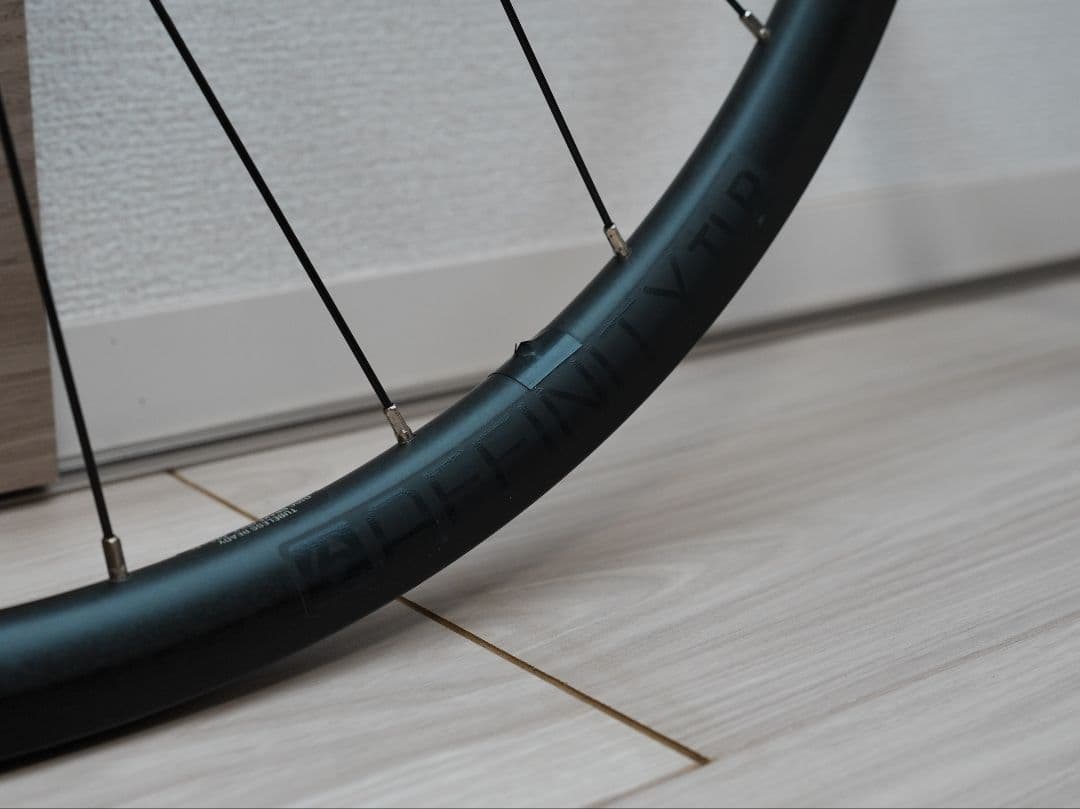 Bontrager Affinity TLR 700c アルミホイール 11s