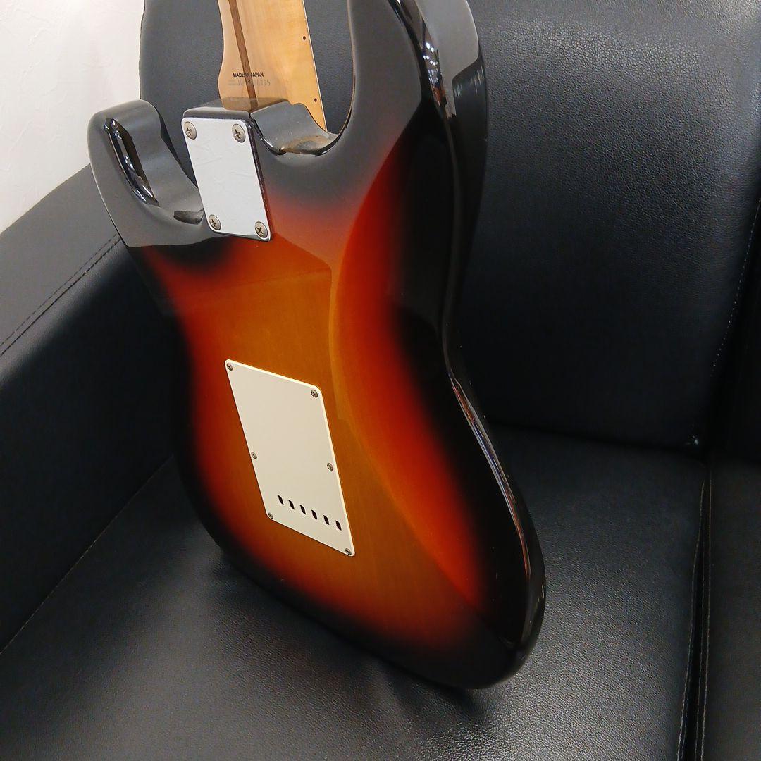 Fenderジャパン　ストラトキャスター