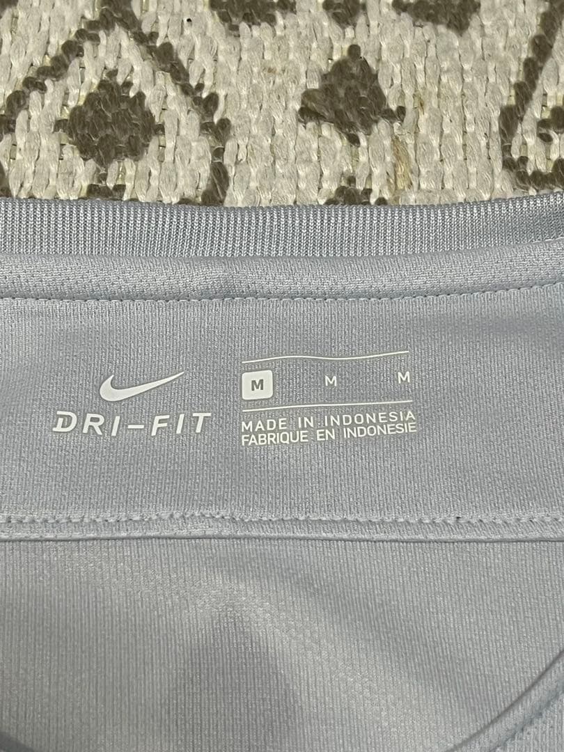 2018 浦和レッズ(GK) NIKE ナイキ Mサイズ サッカー ユニフォーム