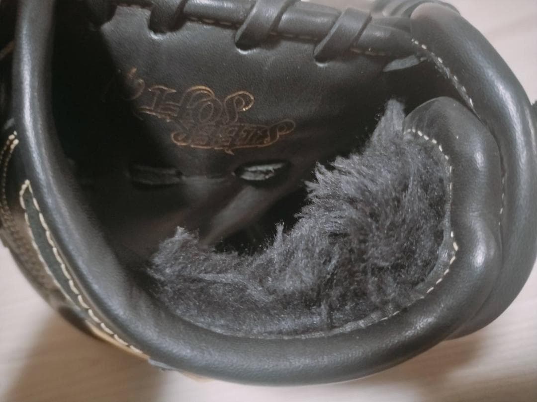 MIZUNO ミズノ 少年軟式野球グローブ 右投用黒 レザー 黒　美品