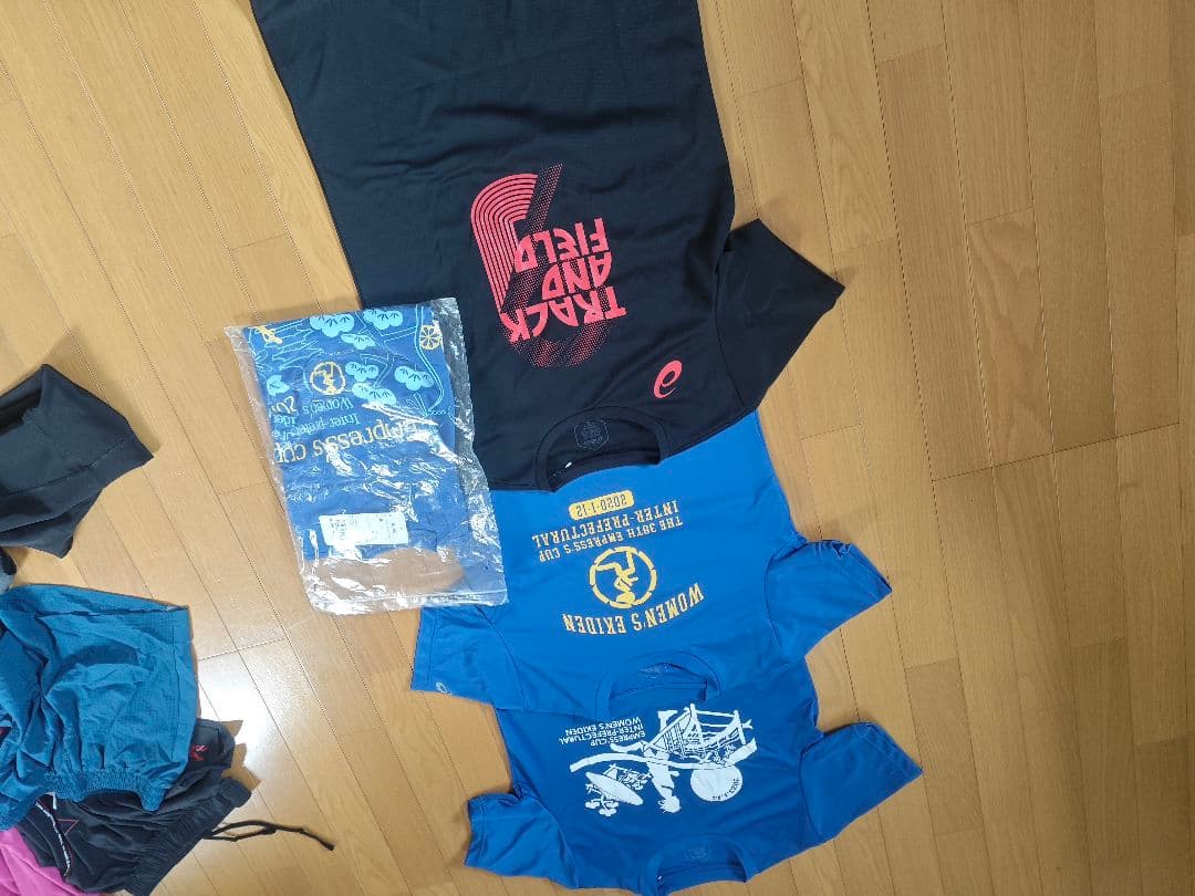 まとめ売り　ランパン　Tシャツ　ジャージ　ウィンドブレーカー　キャップ　タイツ