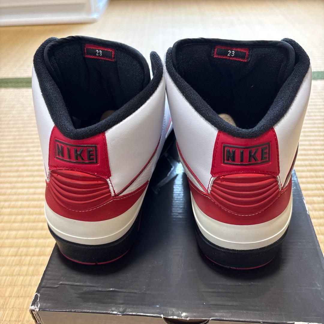 NIKE Air Jordan 2 ホワイト/レッド/ブラック　27.5cm
