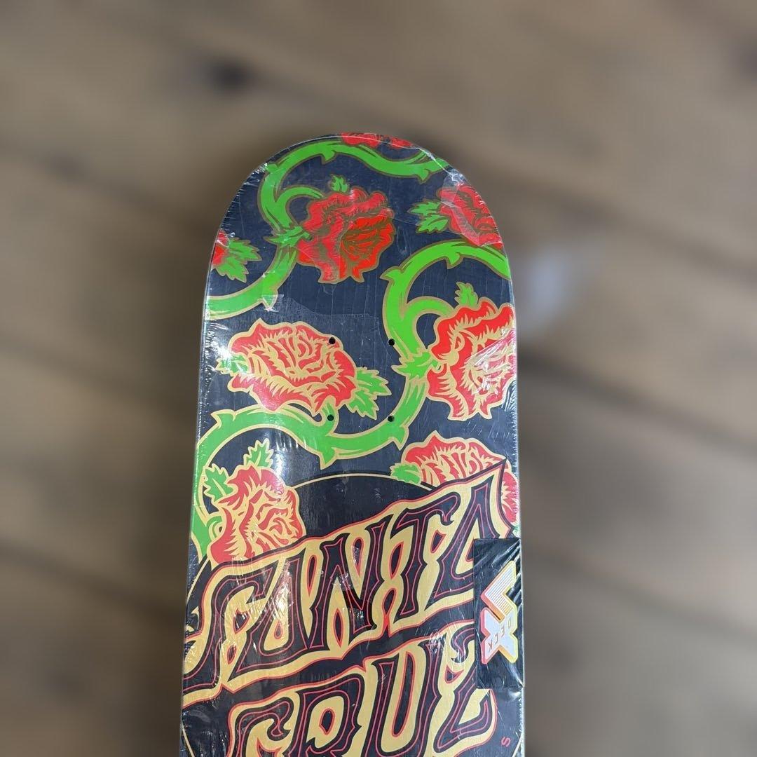SANTACRUZ DRESSEN ROSEスケボーデッキ 8.8×31.95㌅