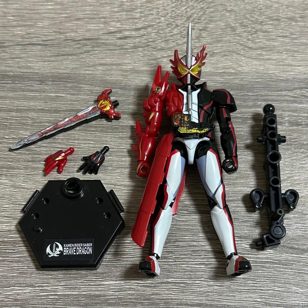 【現状品】装動　仮面ライダーセイバー11体セット
