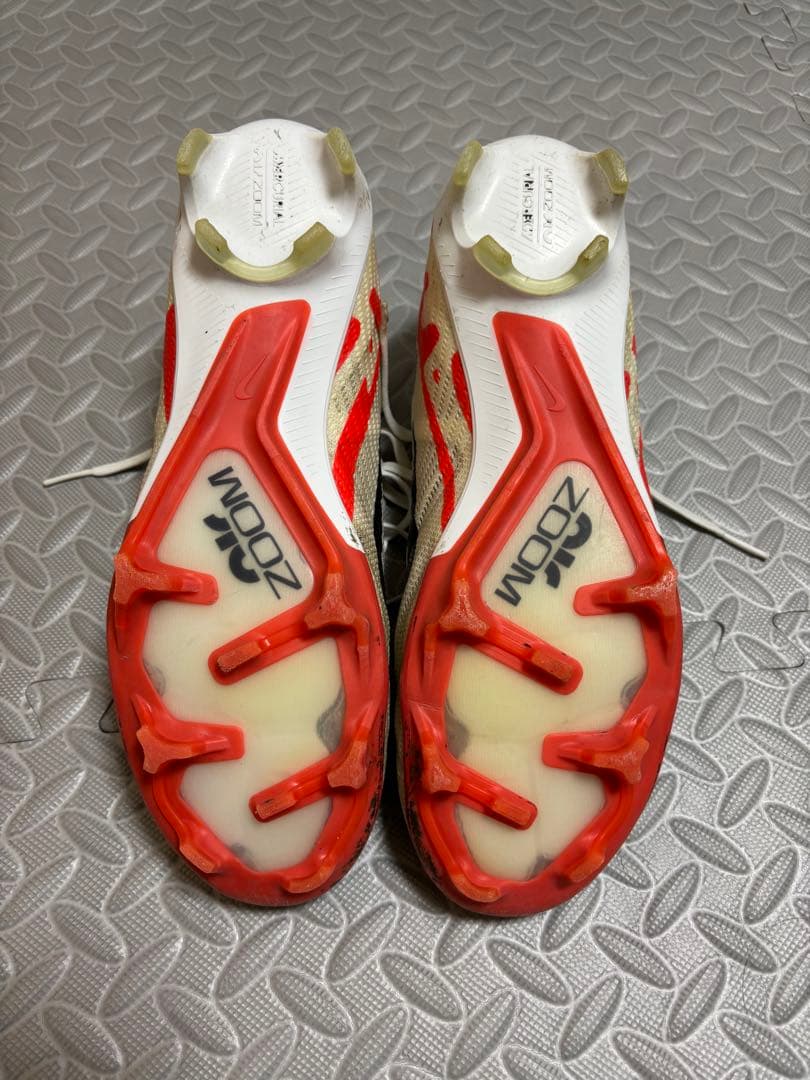 NIKEマーキュリアルヴェイパー