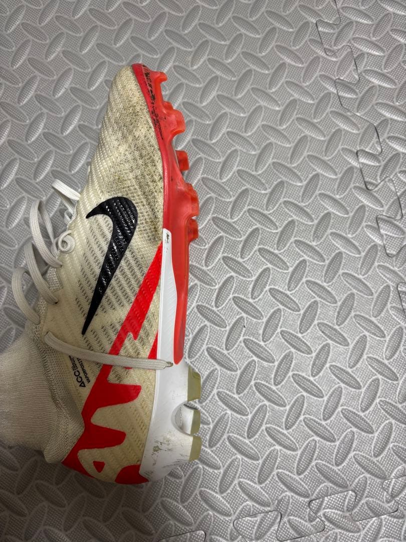 NIKEマーキュリアルヴェイパー