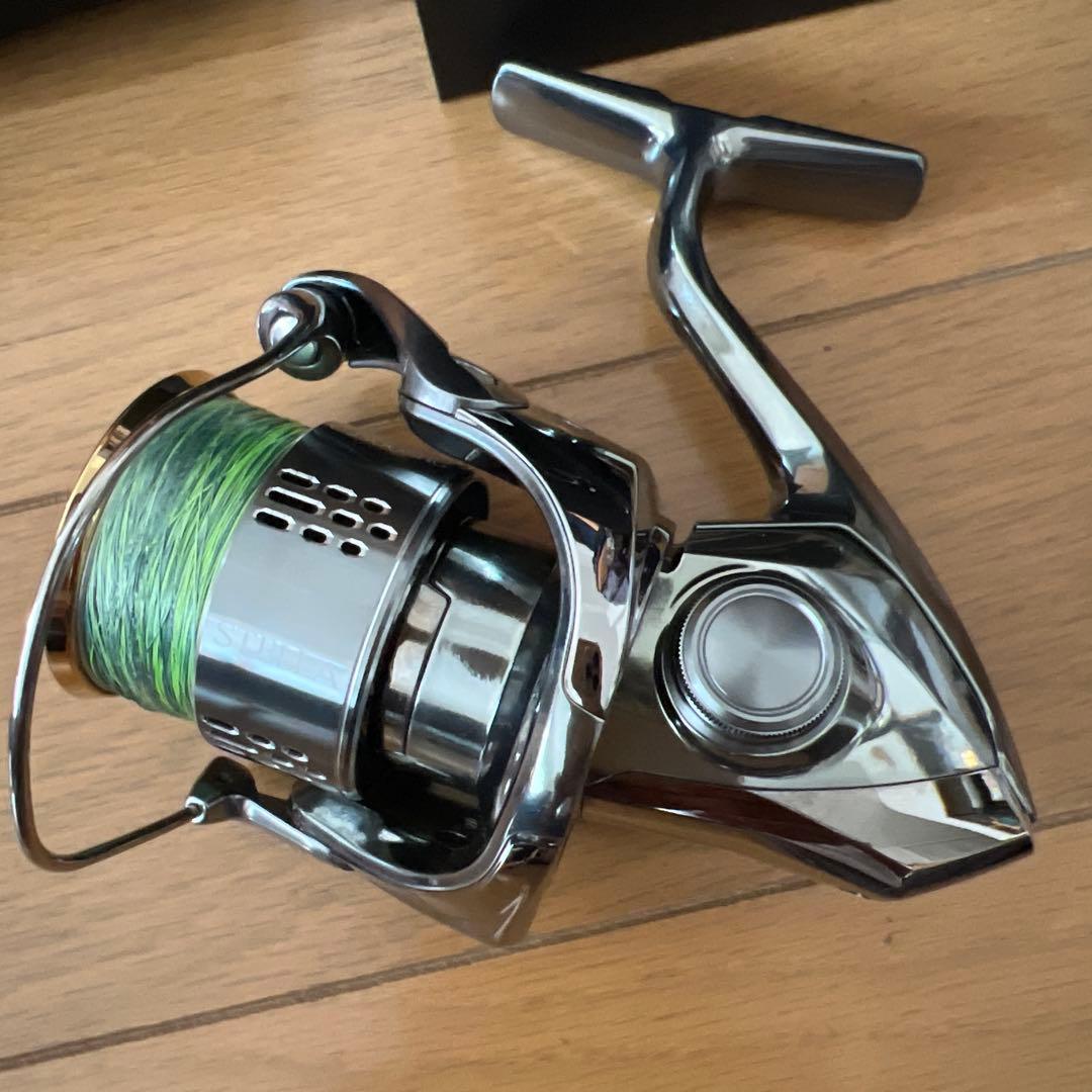 ❤️極美品❤️ シマノ 18 ステラ 2500SHG スピニングリール