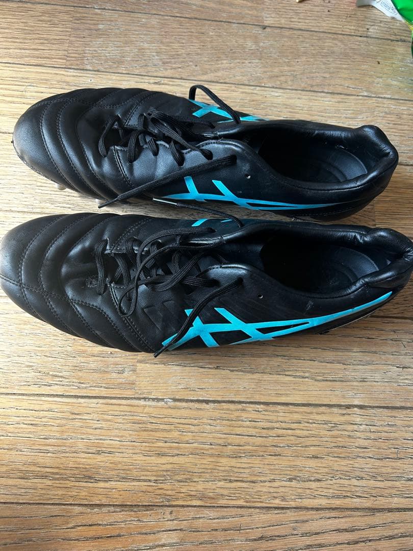 ASICS ブラック/アクア スパイクシューズ