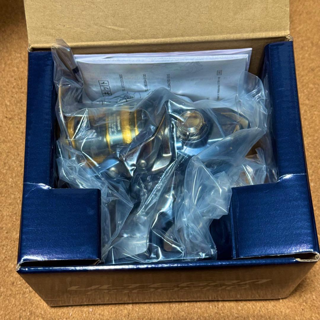 し*ん様 SHIMANO 21 ULTEGRA 2500SHG 新品No.304