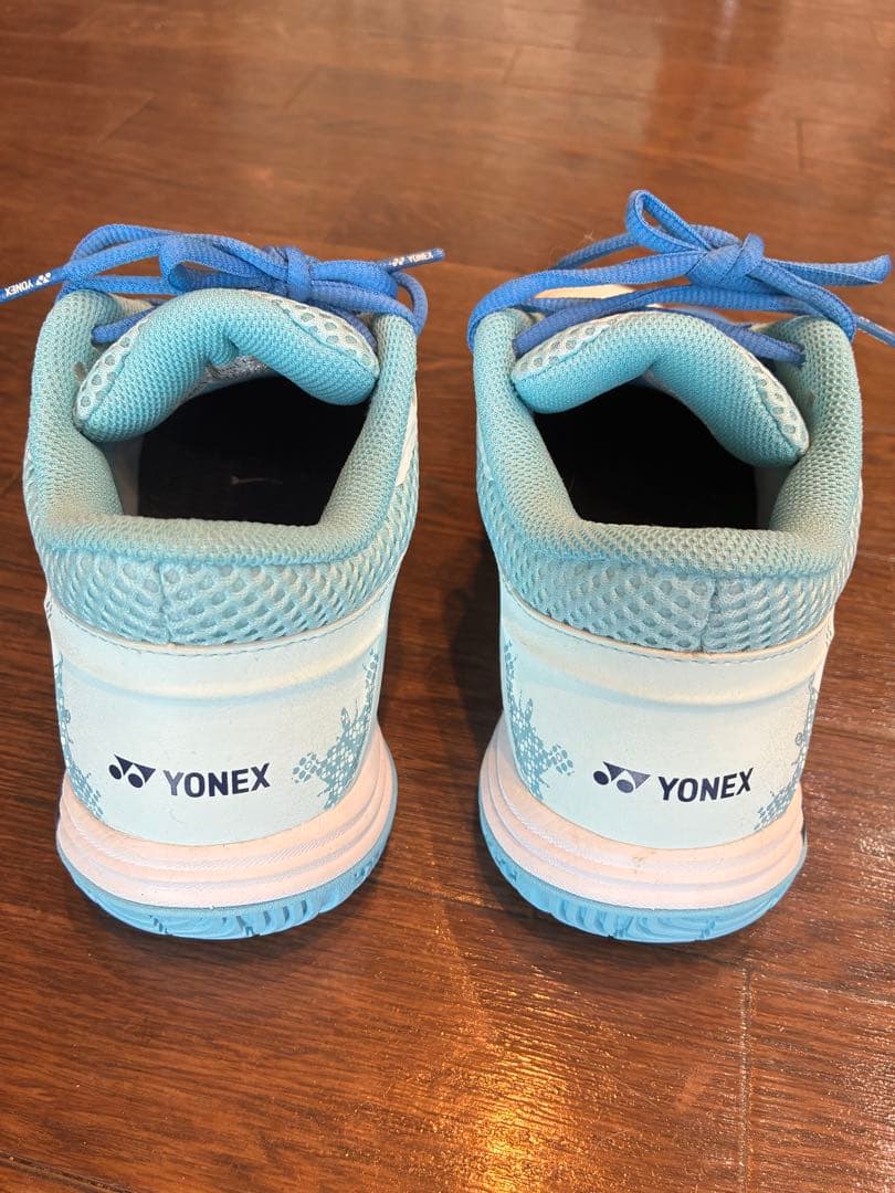 YONEX バドミントンシューズ エクリプションZミッド　22.5 超美品