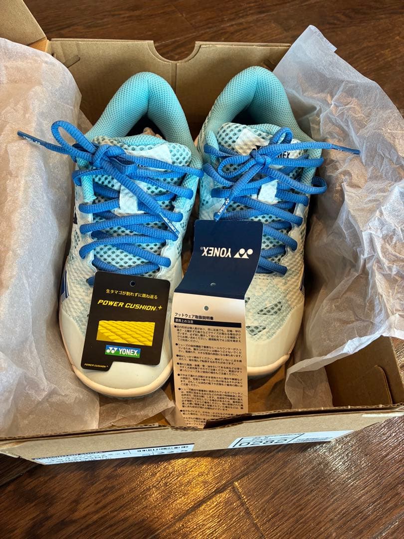 YONEX バドミントンシューズ エクリプションZミッド　22.5 超美品