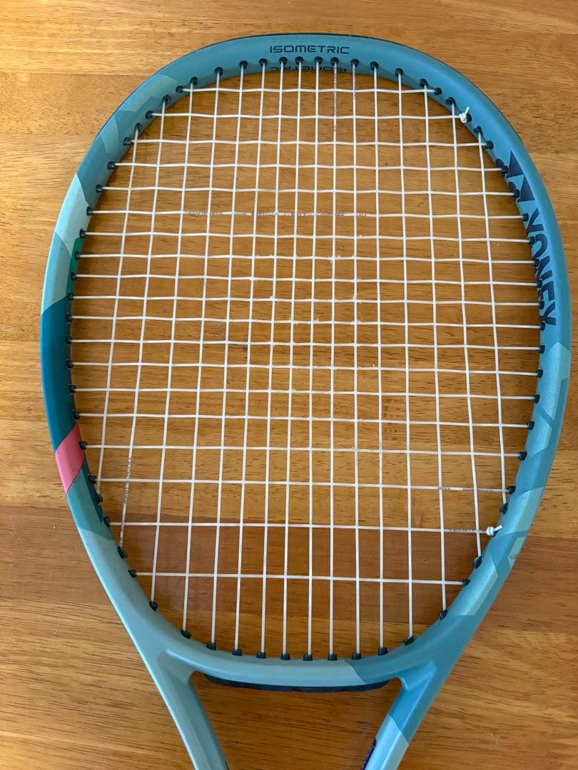 YONEX PERCEPT 104 G2. 290g テニスラケット