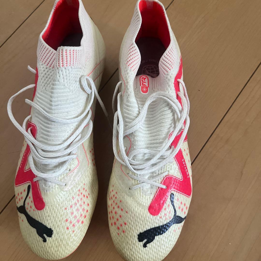 PUMA PARATRAIL サッカースパイクホワイト/ピンク 天然芝用