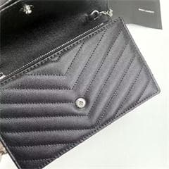 美品！YSL ブラック　ショルダーバッグ　レザー /
