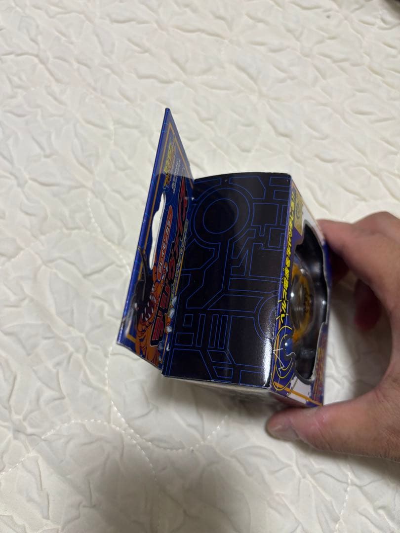 デジモン　デジヴァイス　グレイモンカラー