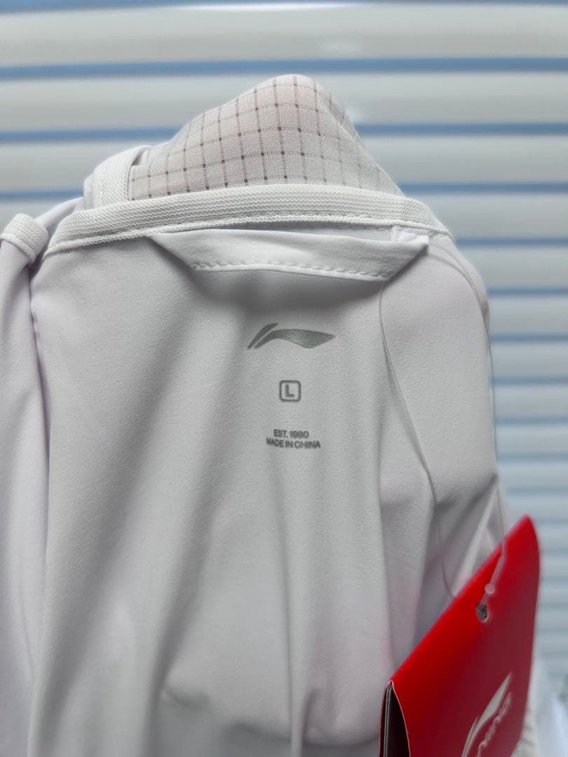 LI-NINGリーニン ランニングトップスLサイズ新品