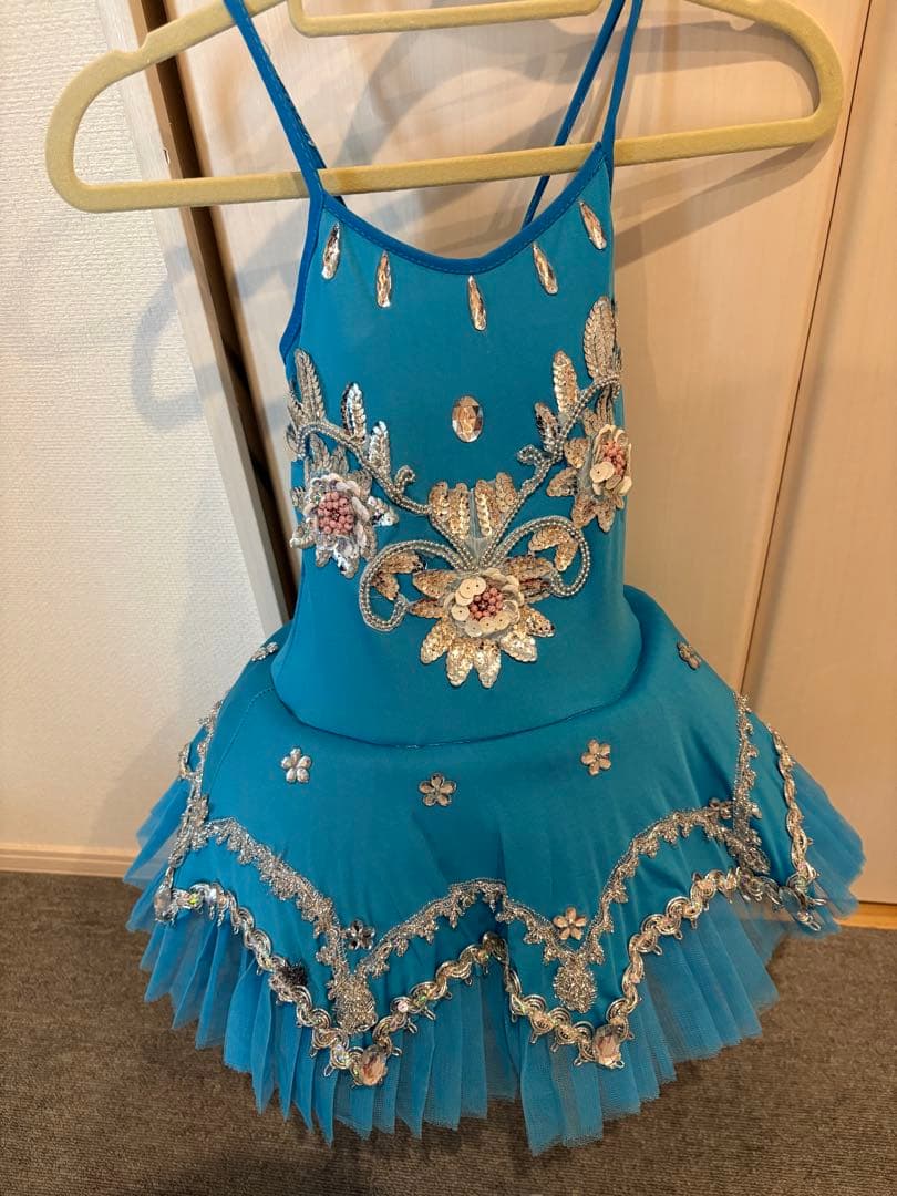 バレエ 衣装 チュチュ 130-150ぐらい 4着まとめて