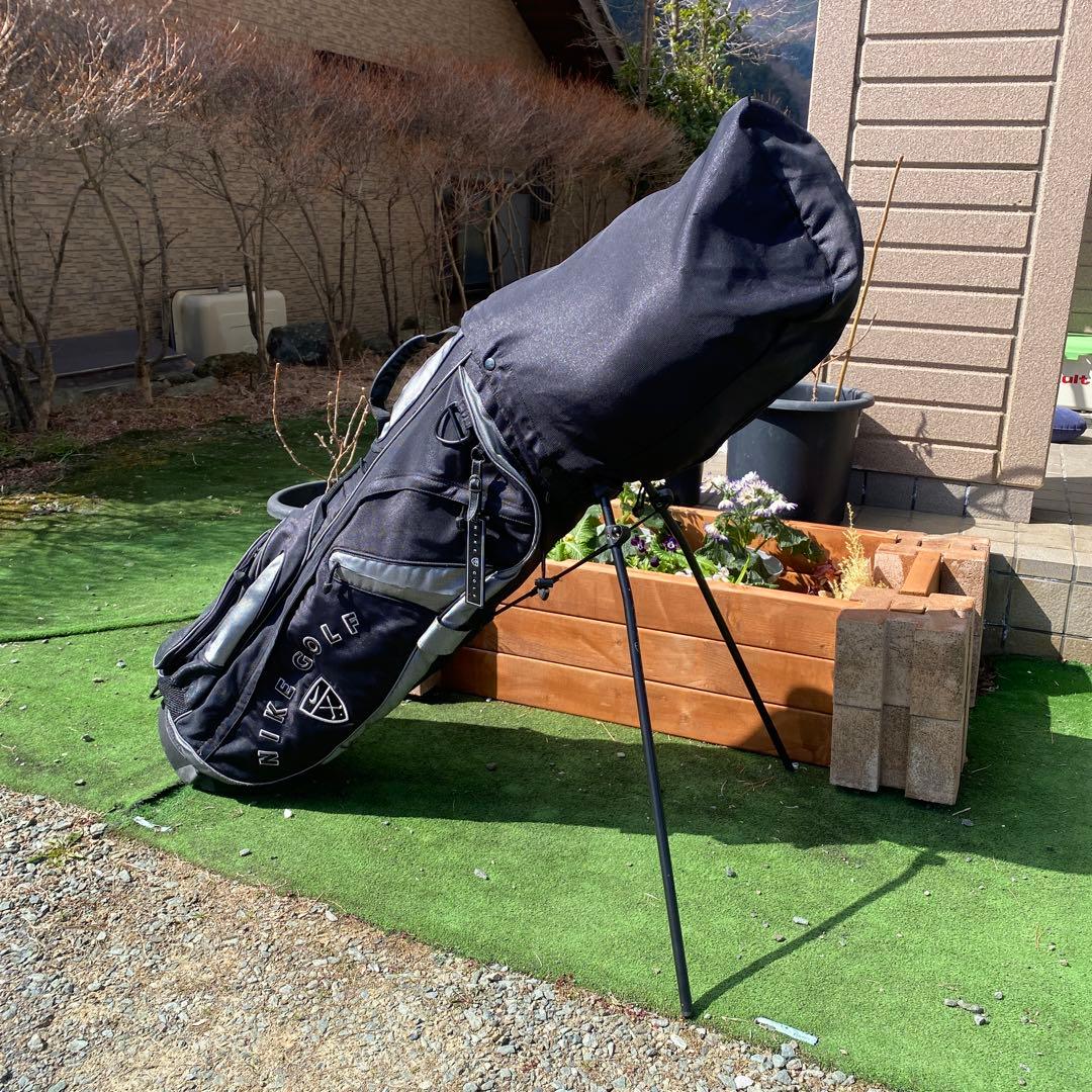 NIKE golfキャディーバッグ！