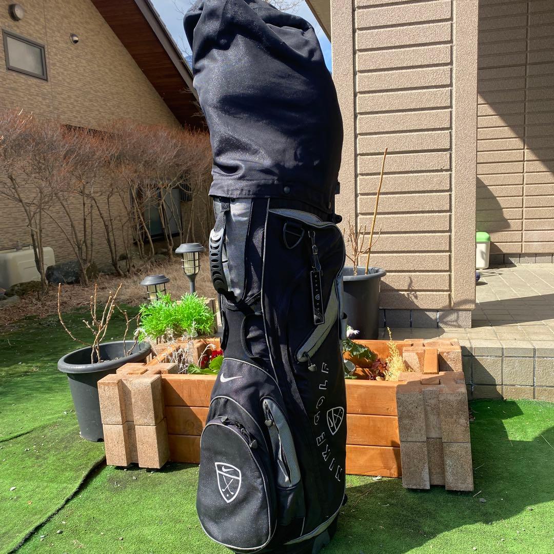 NIKE golfキャディーバッグ！