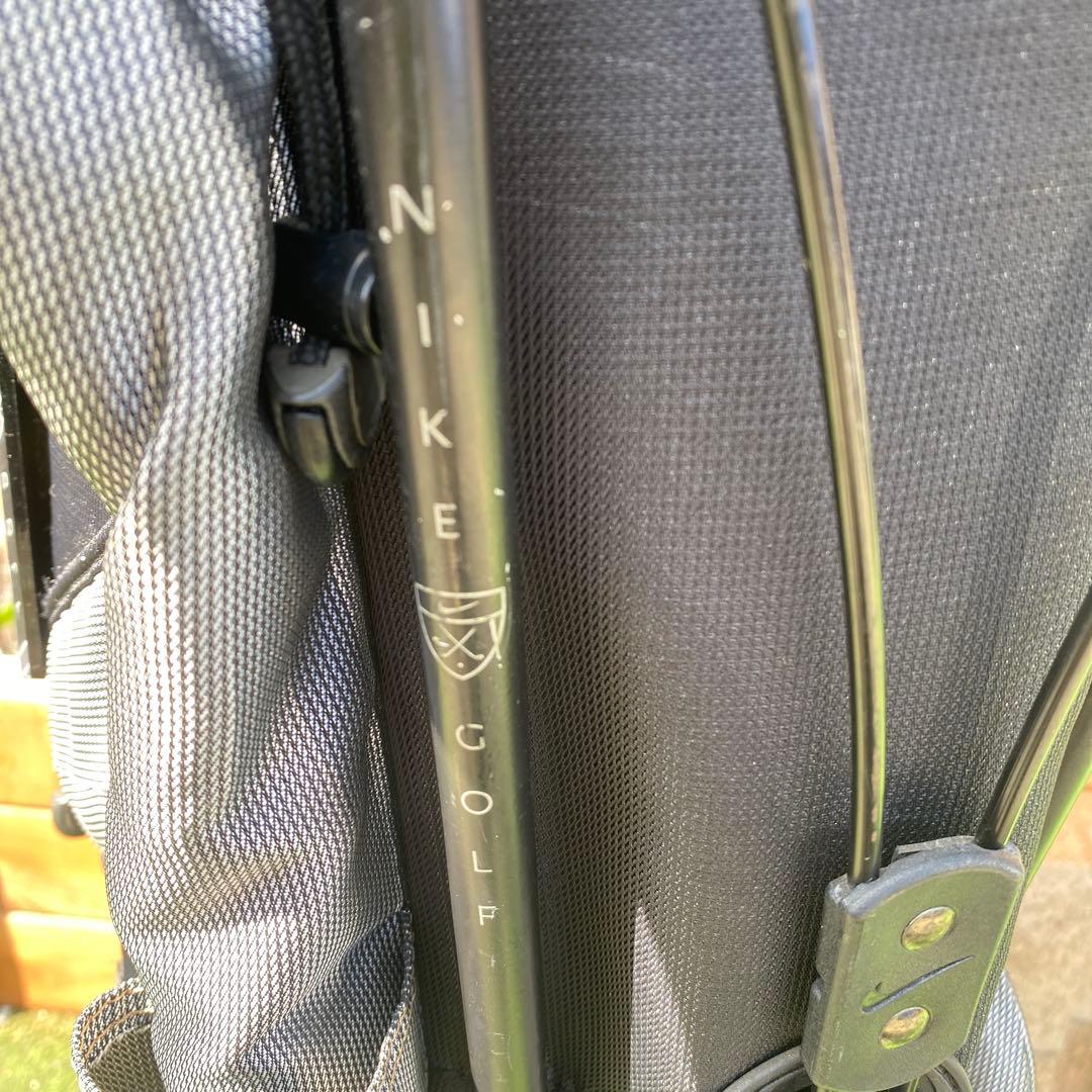 NIKE golfキャディーバッグ！