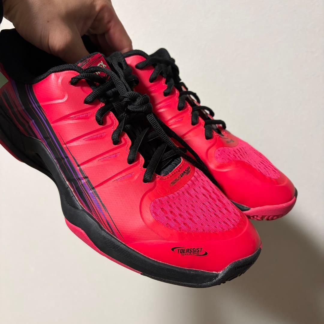 【極美品】YONEX ヨネックス パワークッションエアラスダッシュ3ワイドGC