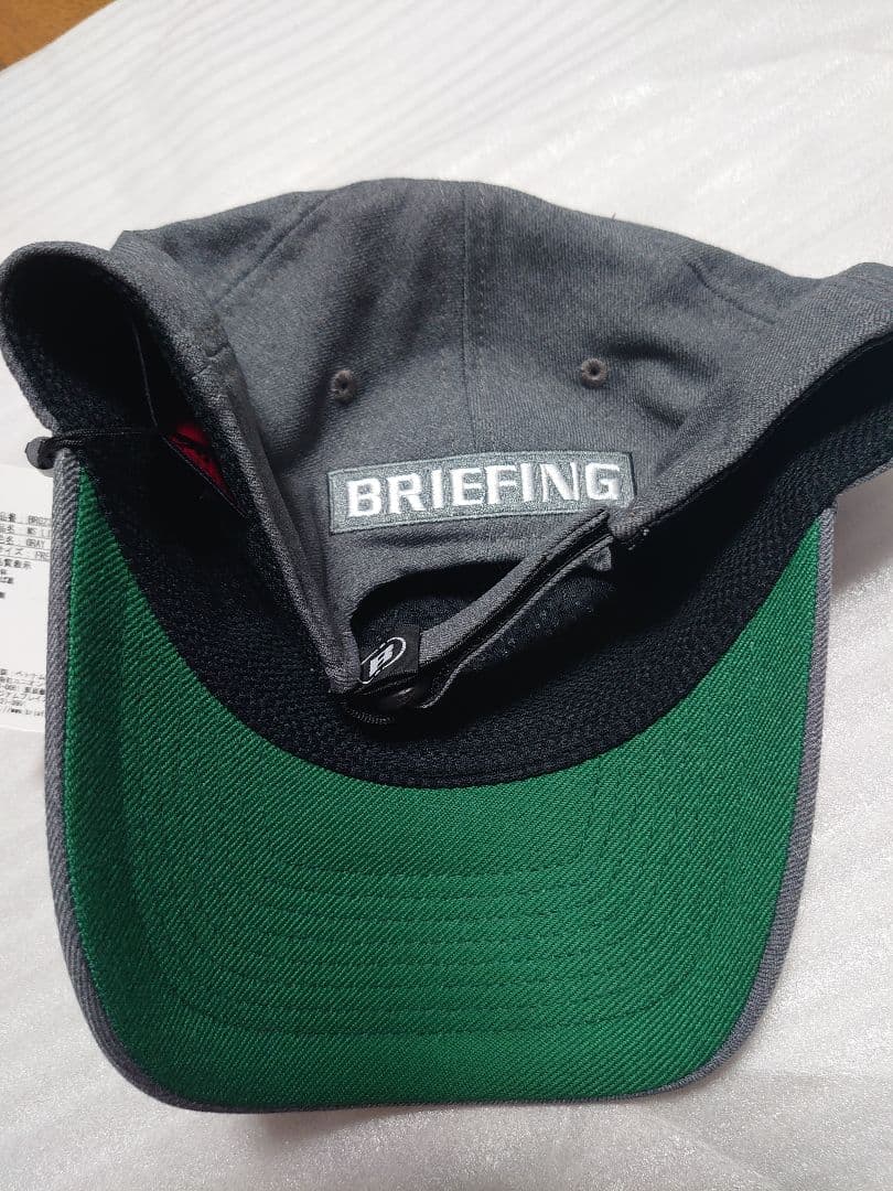 BRIEFING グレーキャップ 新品タグ付き