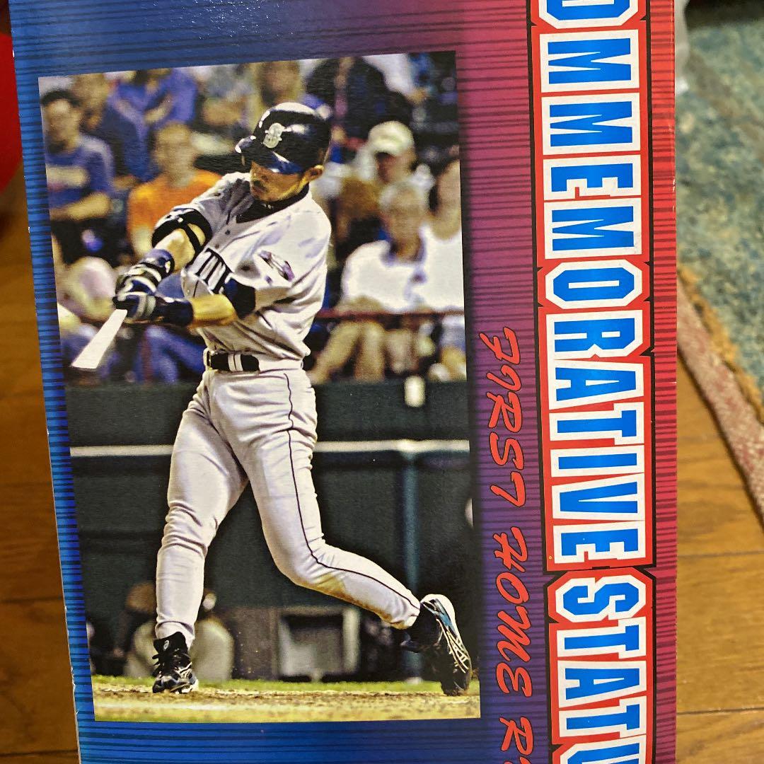 イチローメモリアルスタチュー　フィギュア