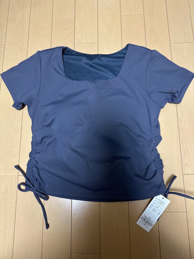 SUKALA カップ付きルーシュドサイドTee