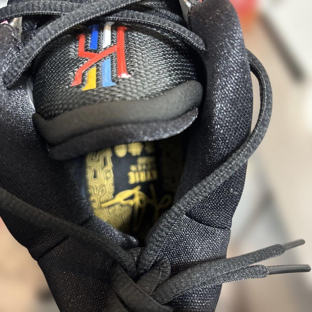 Nike Kyrie 7 バスケットボールシューズ（品番：CQ9327-002）
