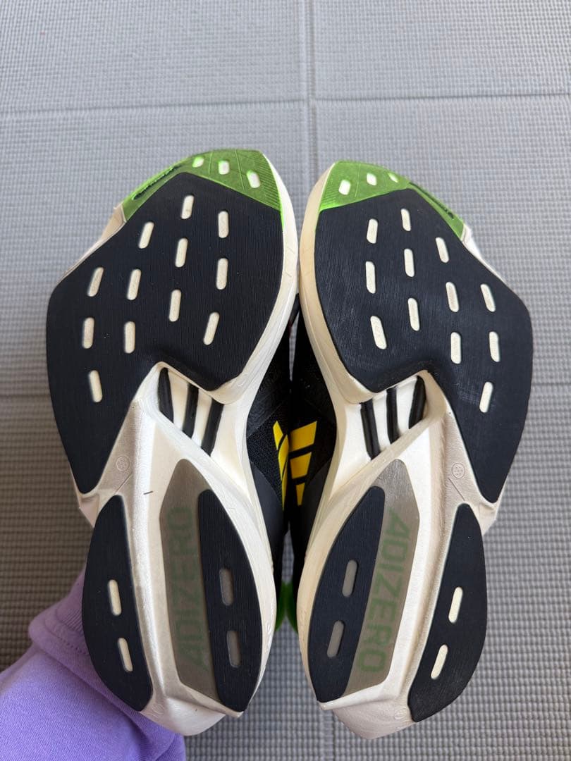 adidas　アディゼロアディオスPro3