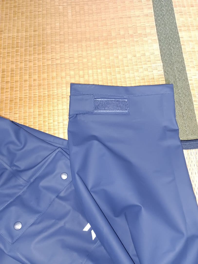 フィッシングパンツ ネイビー 防水素材