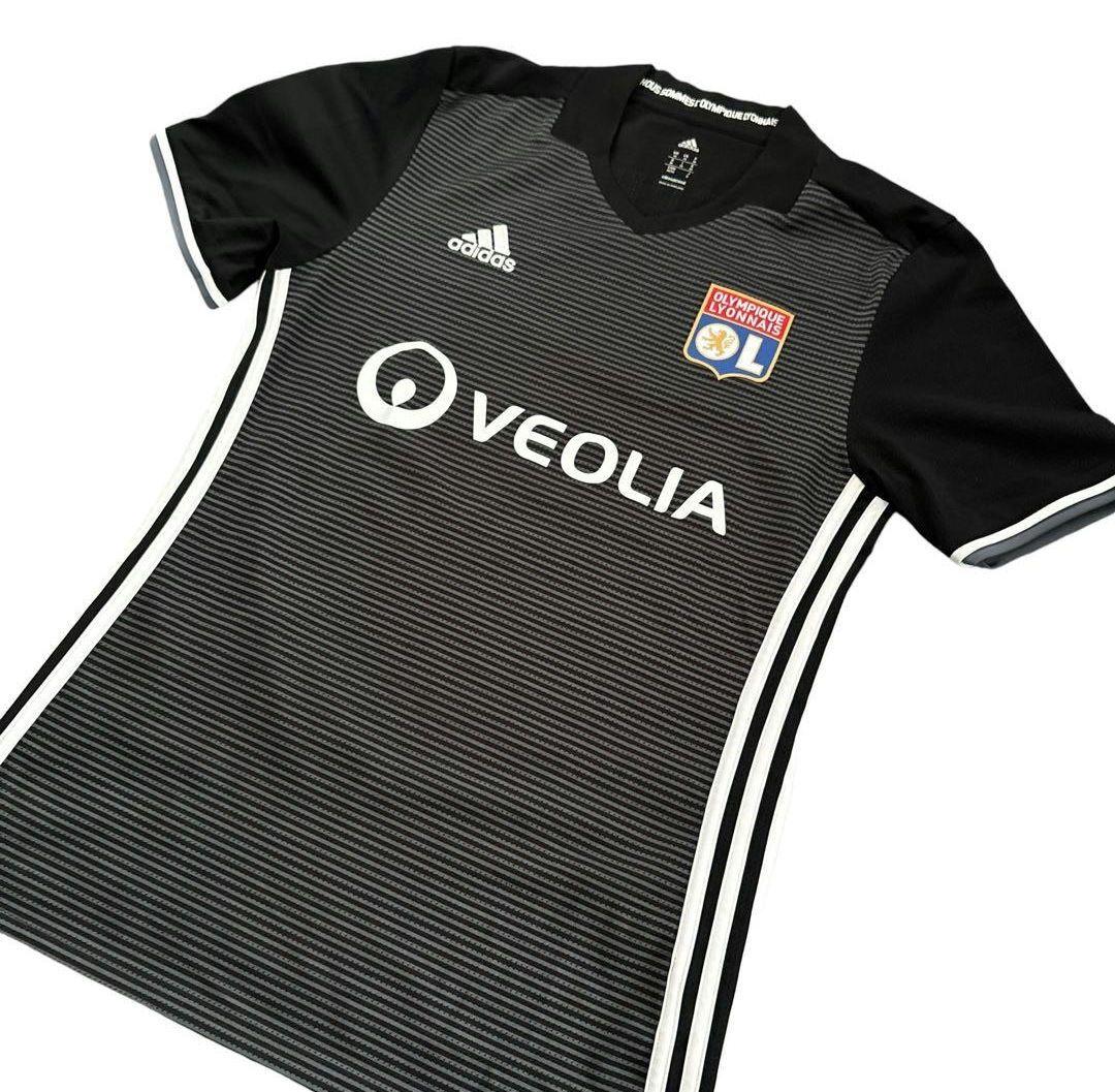 ウェア Olympique Lyonnais 2017-18 3rd Fekir