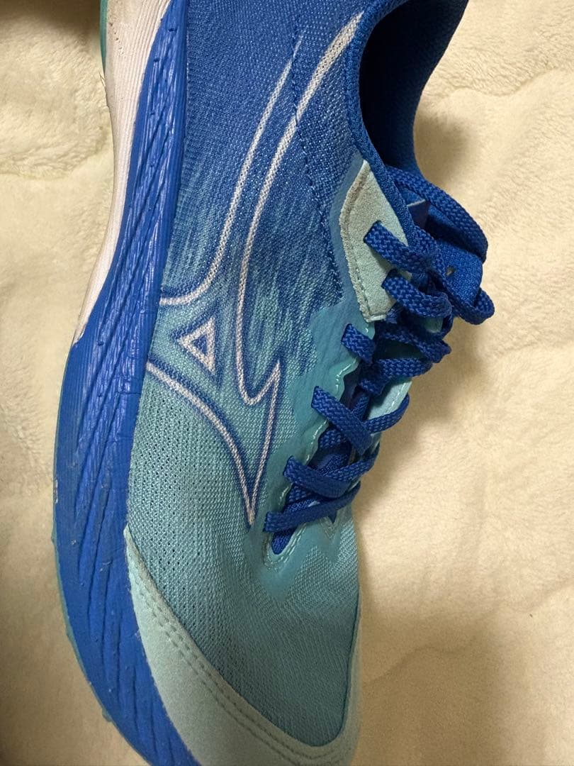 MIZUNOウエーブデュエル 4 WAVE DUEL 24.5