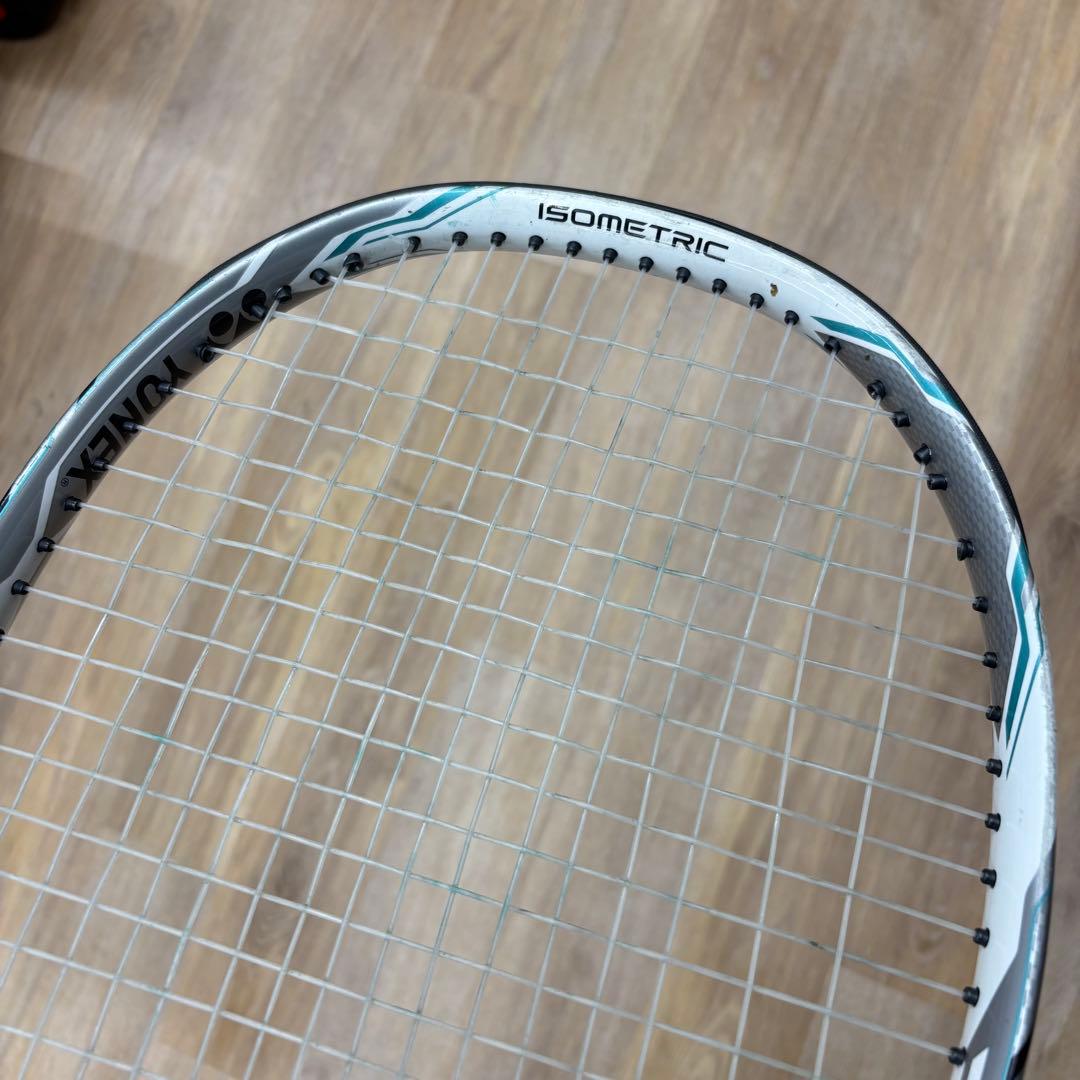 YONEX ISOMETRIC 硬式テニスラケット グリップサイズ1