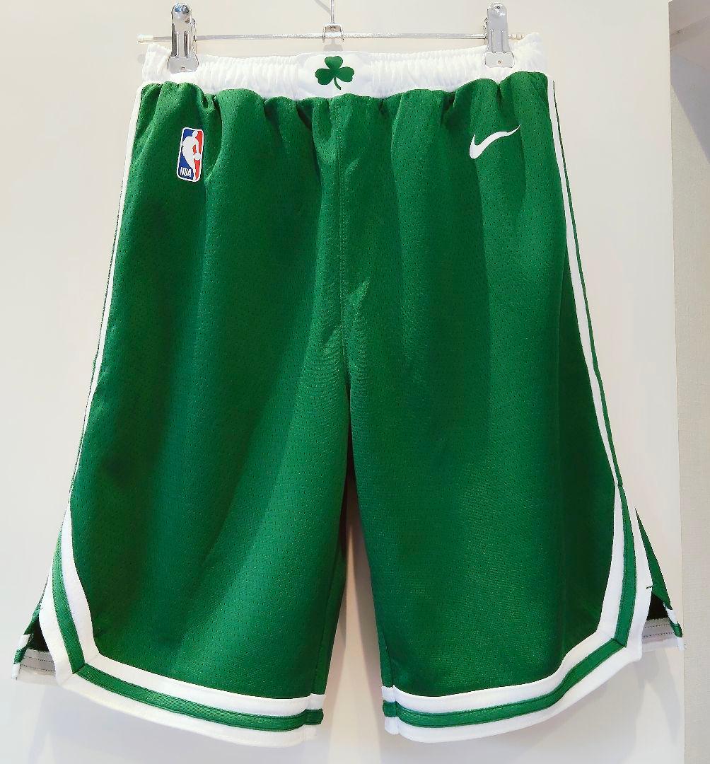 ナイキNBAハーフパンツ　セルティックス
