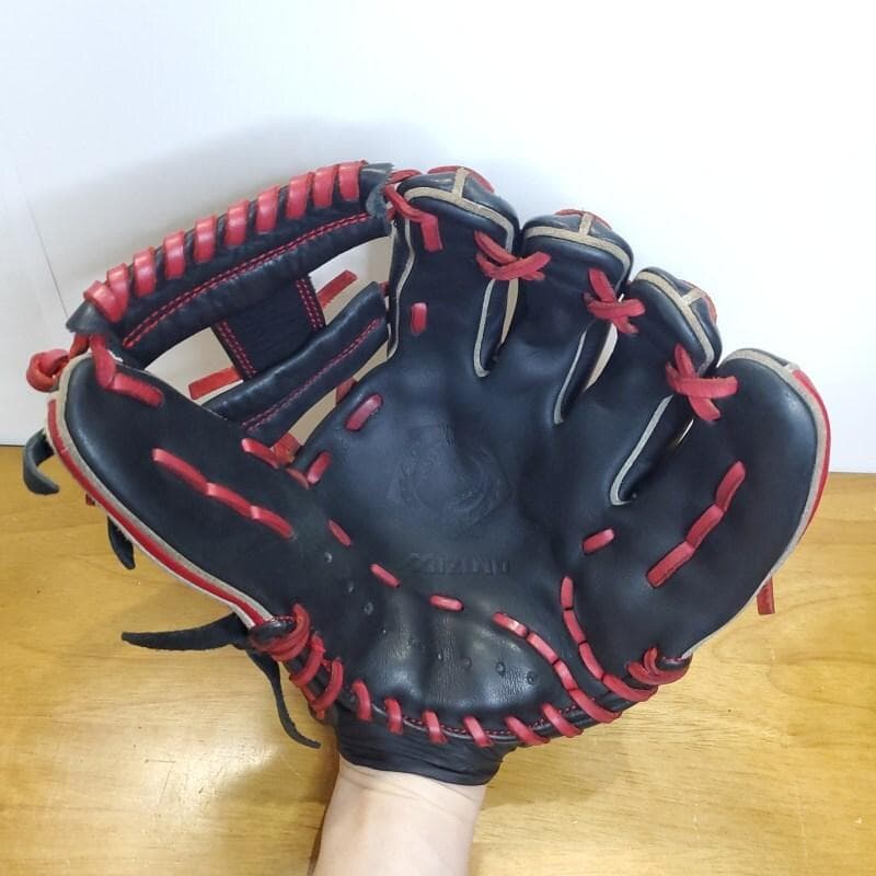 ミズノ MIZUNO ダイアモンドヒーロー 限定モデル 内野用 軟式グローブ