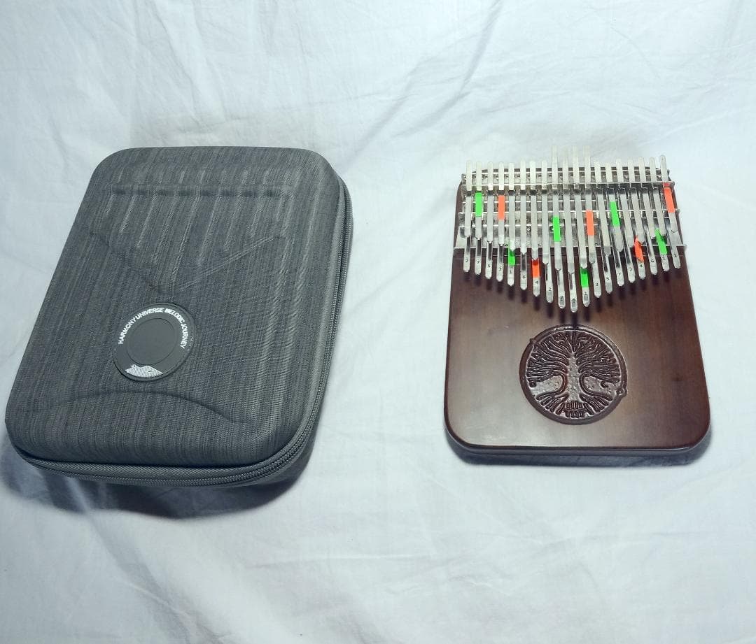 美品 Hluru カリンバ 38音 プロ用 KALIMBA 専用ケース付