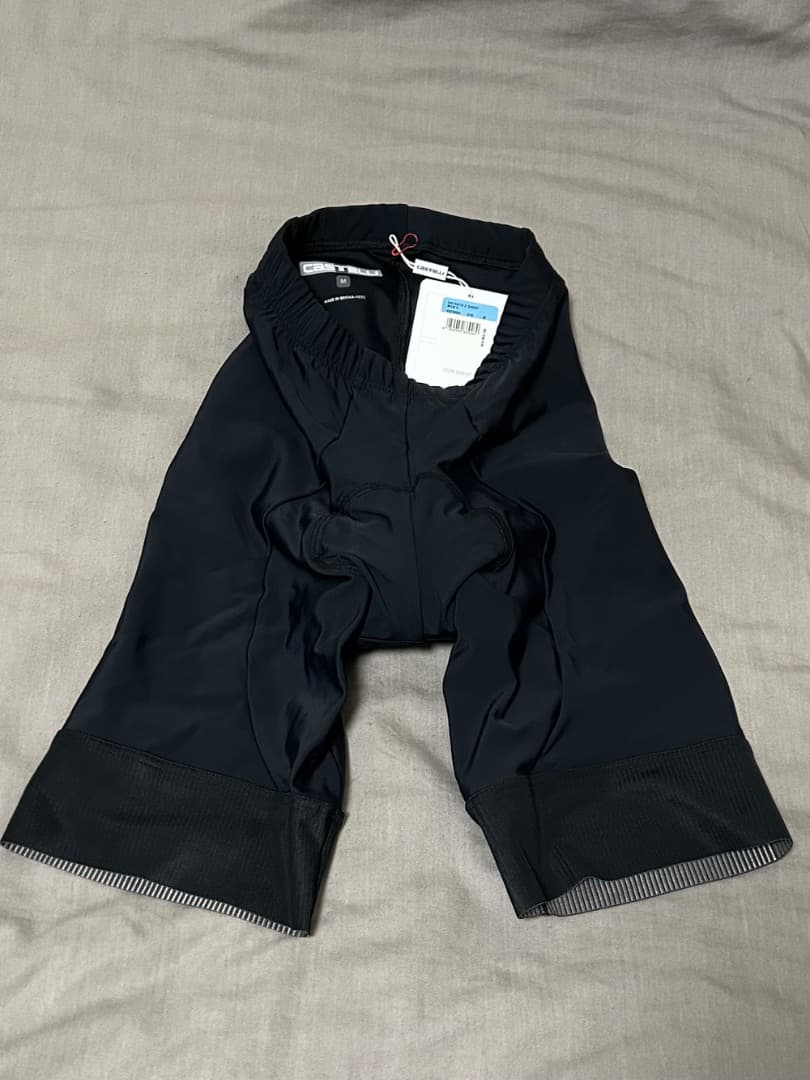 【新品/未使用/Mサイズ 】CASTELLI ENTRATA 2 レーサーパンツ
