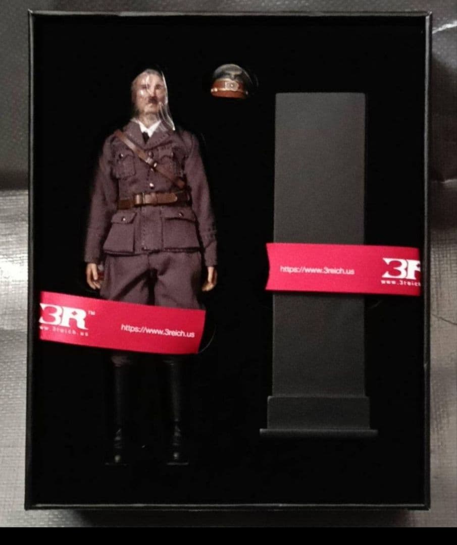 新品未使用　1/12　ヒトラー　アクションフィギュア　DID 3R