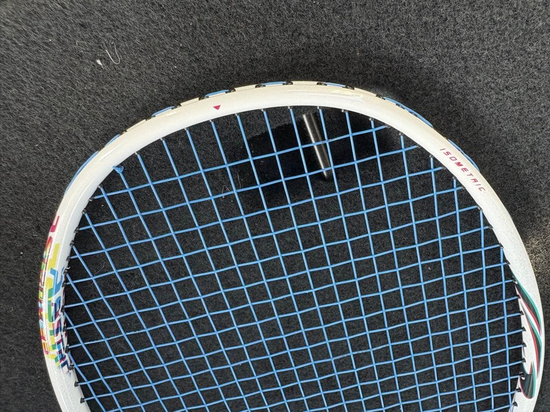 綺麗です。塗装補修歴無YONEX Astrox 33 バドミントンラケット