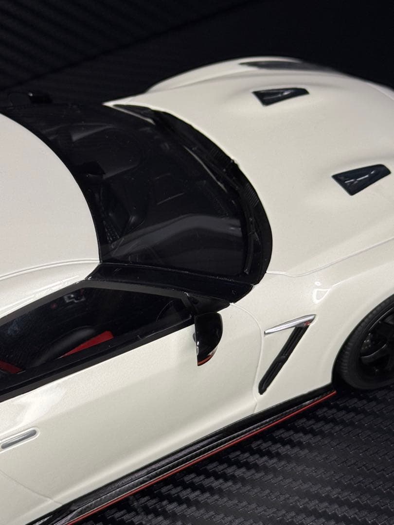 【極美品】GT SPIRIT 1/18Nissan GT-R 35 Nismo