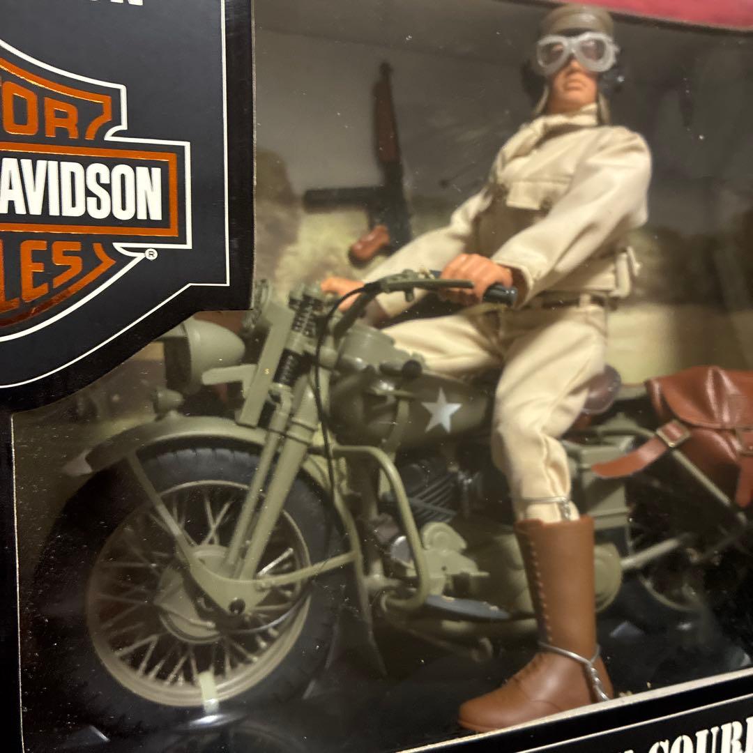 ハズブロ製1/6ハーレー・ダビッドソンWLA45&アメリカ陸軍伝令兵BOXセット