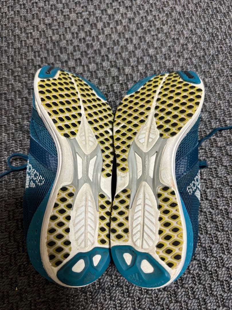 adizero takumi sen スパイクシューズ 青/緑