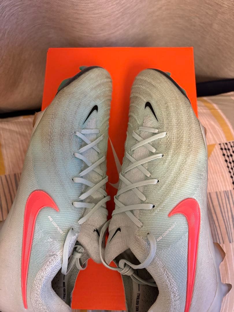 3月4日まで7500円にします。Nike ファントムGX2 FG 26.5