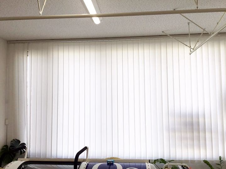 大きなブラインド