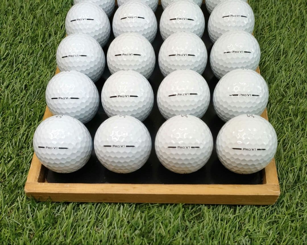 最新タイトリストPROV1　2025年モデル優良ロストボール20個。