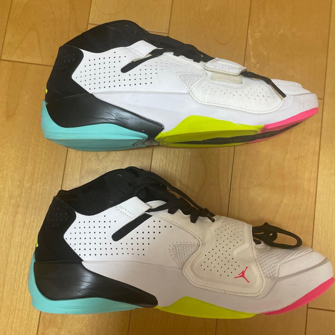 シューズ(男性用) JORDAN ZION 2 (GS) 27.5