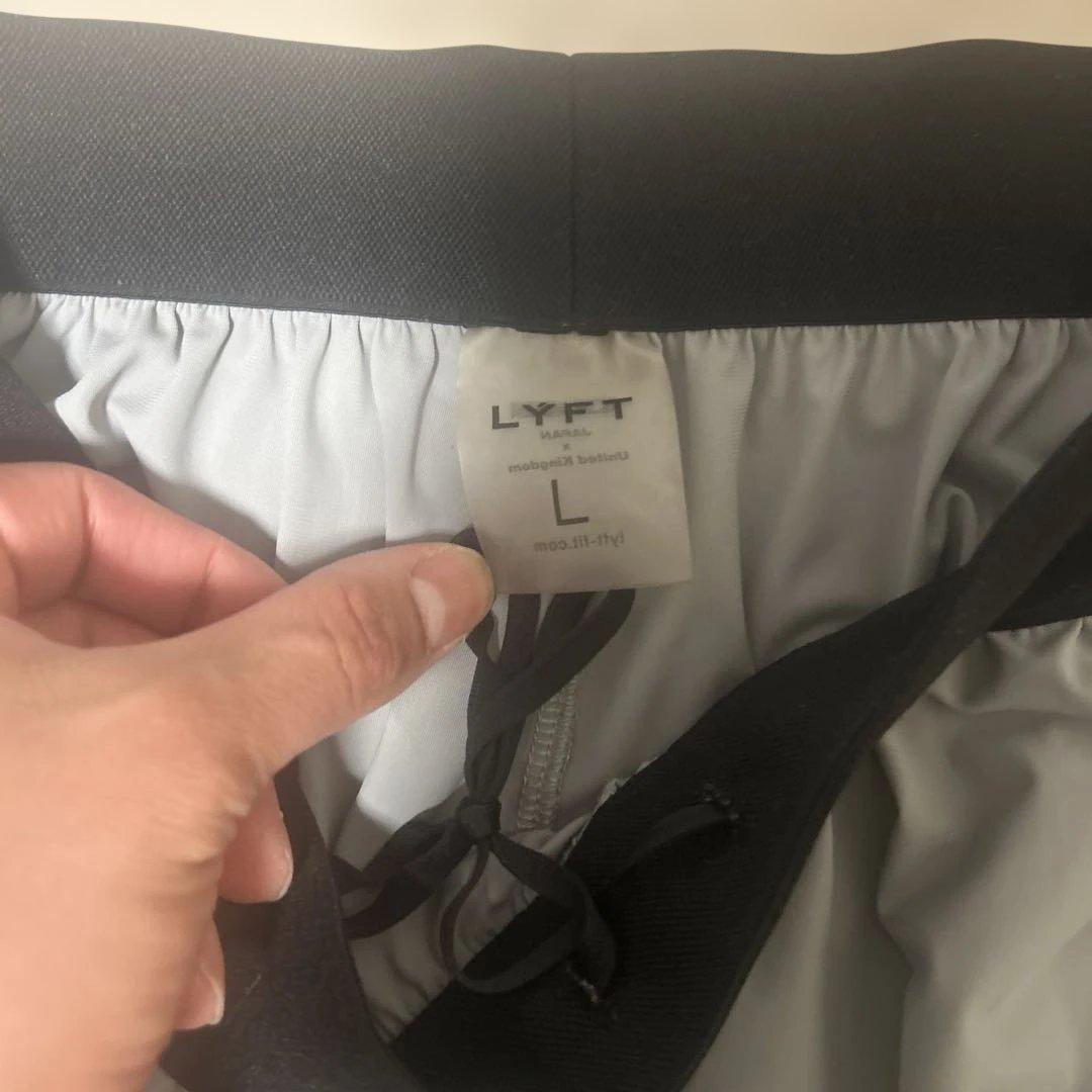 LYFT パンツ L グレー